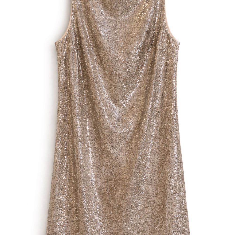Sequined Sleeveless Shift Dress in Champagne Betsey Johnson Size 2